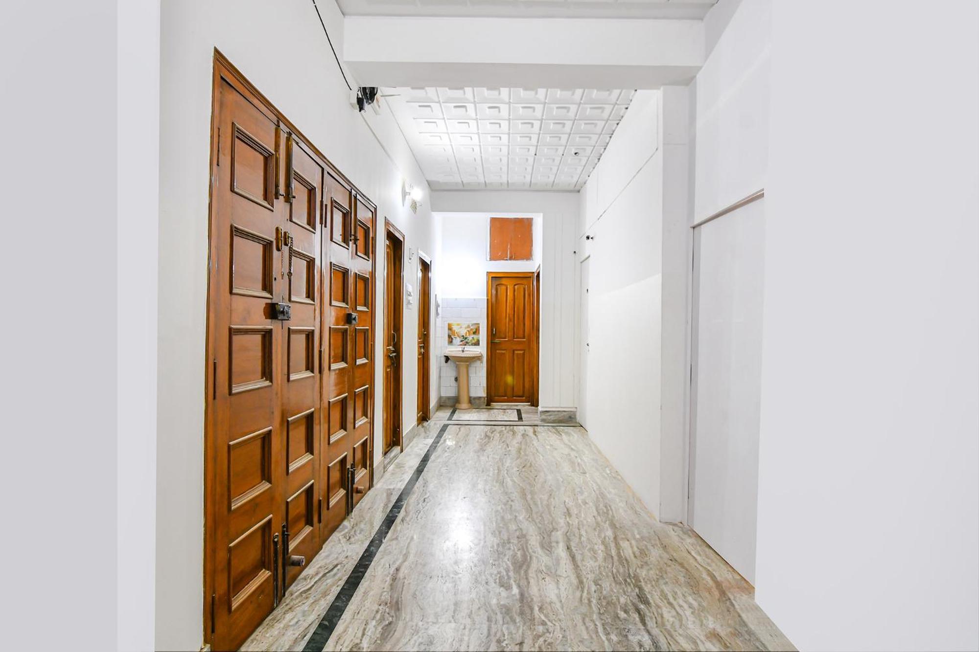 מלון כלכותה Fabexpress Astoria House מראה חיצוני תמונה